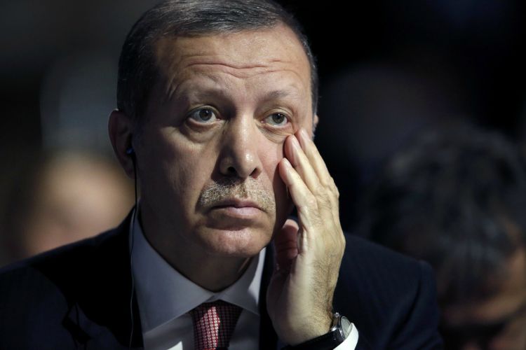 Στα «σκουπίδια» υποβάθμισε την Τουρκία ο οίκος Moody's
