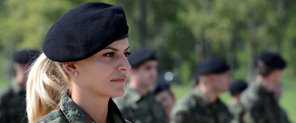 Γυναίκες στον κυπριακό στρατό: Η ισότητα ήρθε με τον μισθό