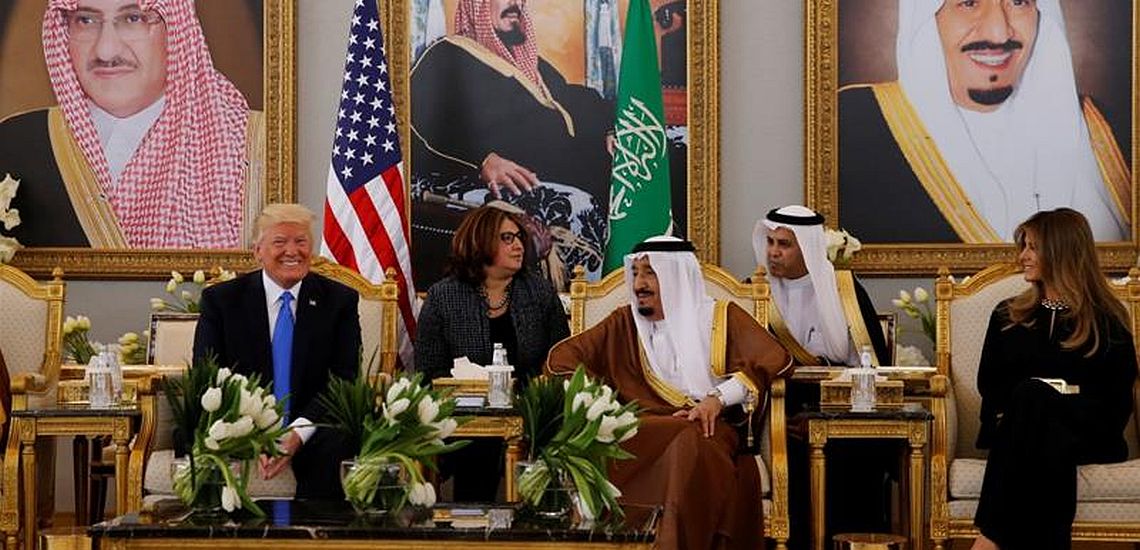 Στη Σαουδική Αραβία ο Ντόναλντ Τράμπ - Το πρώτο του ταξίδι στο εξωτερικό