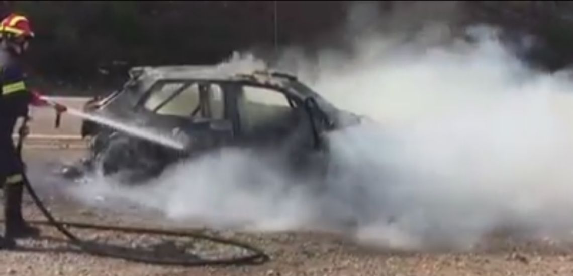 Παραλίγο τραγωδία στο Rally Ακρόπολης 2017 – Αγωνιστικό όχημα έγινε παρανάλωμα του πυρός – VIDEOS