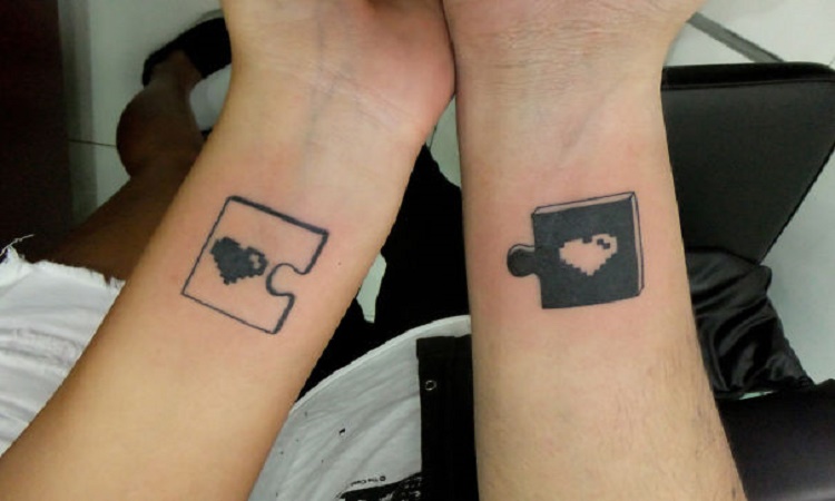 Δείτε και πάρτε ιδέες- Όμορφα και πρωτότυπα τατουάζ που κάνουν τα ζευγάρια