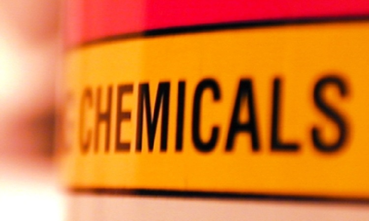 Δώστε προσοχή! Αυτά τα προϊόντα περιέχουν επικίνδυνες χημικές ουσίες