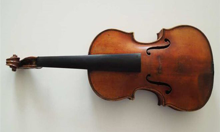 Βιολί Stradivarius του 18ου αιώνα επιστρέφει μετά από 35 χρόνια στους δικαιούχους του