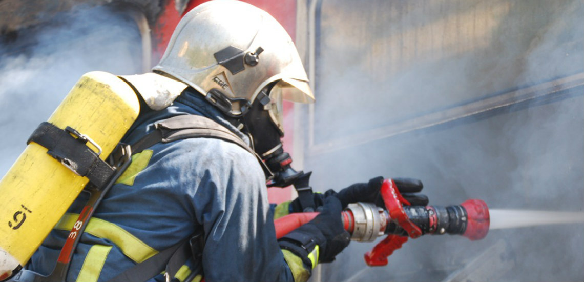 ΨΕΜΑΤΙΣΜΕΝΟΣ: Πυρκαγιά σε οικία – Στο νοσοκομείο σε κατάσταση σοκ μεταφέρθηκε γυναίκα