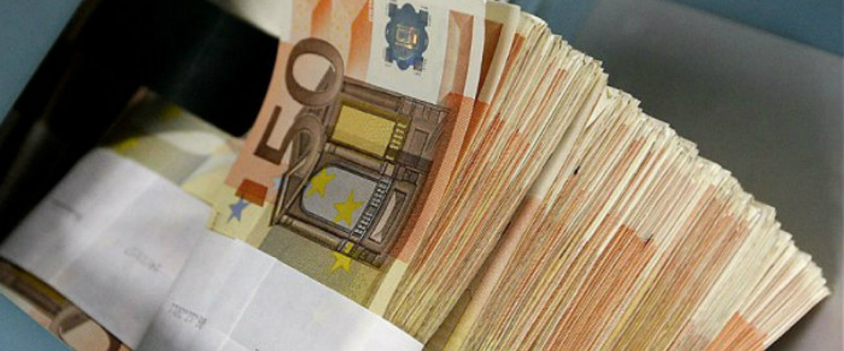 Αύξηση €145 εκατ παρουσίασαν οι καταθέσεις στο σύστημα τον Απρίλιο