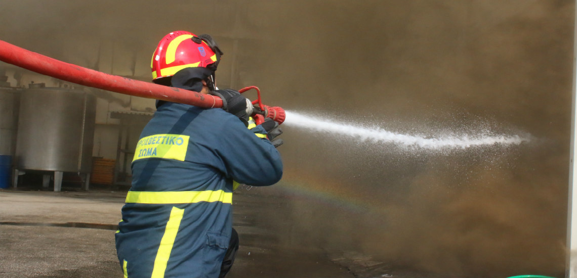 ΛΕΜΕΣΟΣ: Φωτιά σε κτήριο εταιρείας – Κατέρρευσε η οροφή – Υποψίες για κακόβουλη ενέργεια