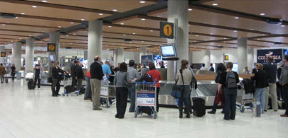 Χαμός στο αεροδρόμιο Λάρνακας – Ξέφυγαν δυο Σύριοι μέσα από τα χέρια του immigration!