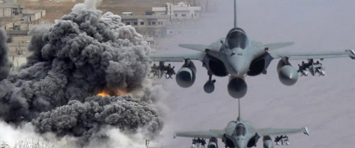 Στην αντεπίθεση η Γαλλία με σφυροκόπημα κατά του ISIS: «Θα συνθλίψουμε τον εχθρό στο εξωτερικό»