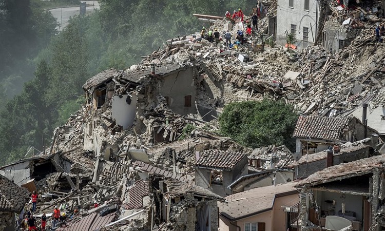 Ιταλία: Οι σεισμοί μετακίνησαν το έδαφος κατά 70 εκατοστά