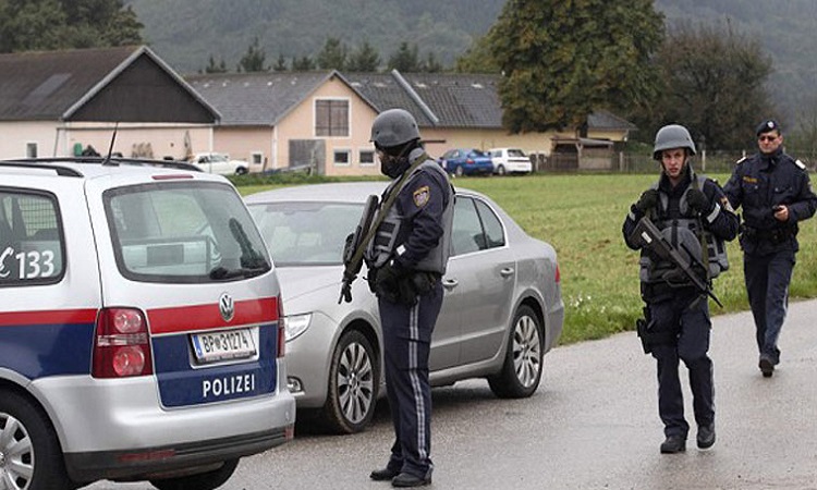 Αυστρία: Σύλληψη 2 νεαρών από Συρία, υπόπτων πως ανήκουν σε τρομοκρατικές ομάδες