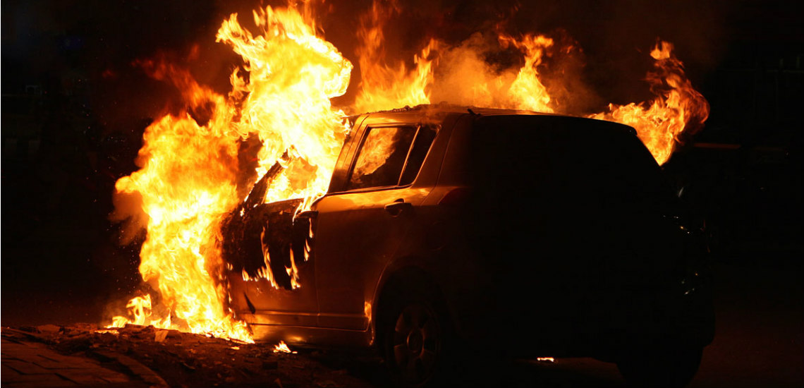 ΤΡΟΥΛΛΟΙ: Έκαψαν όχημα ηλεκτρολόγου – Δεν αποκλείει κανένα ενδεχόμενο η Πυροσβεστική