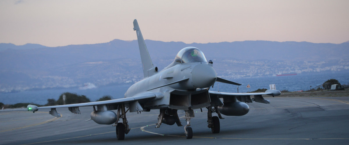 Συνωστισμός στο FIR Λευκωσίας λόγω των πολεμικών αεροσκαφών που κτυπούν την Σύρια