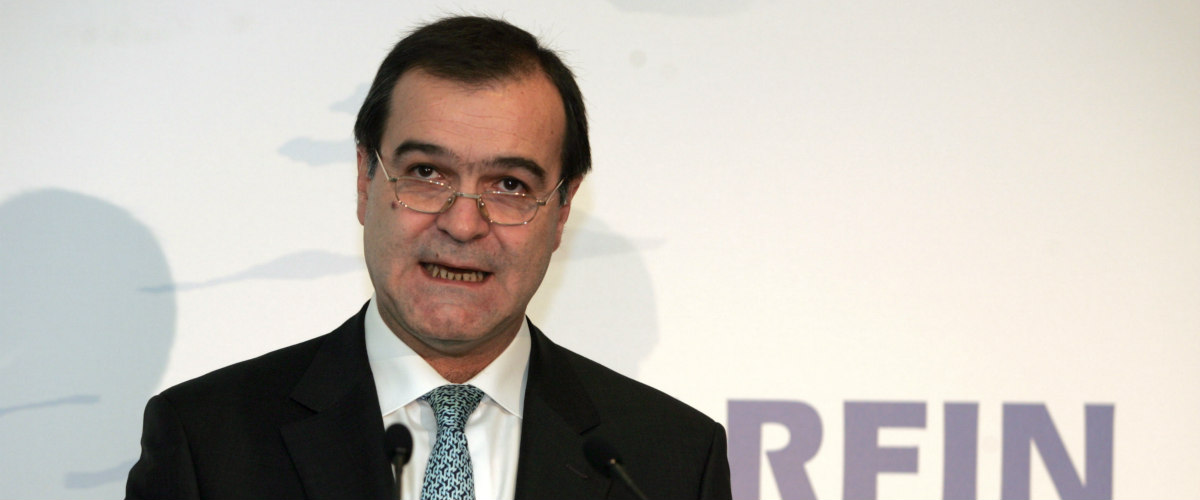 O Βγενόπουλος υποστηρίζει ότι δεν είναι εκτελεστή στην Ελλάδα η απόφαση για παγοποίηση περιουσιακών στοιχείων