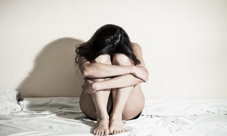 Άγριος ομαδικός βιασμός 16χρονης από 33 άντρες – Ανέβασαν βίντεο στο ιντερνέτ