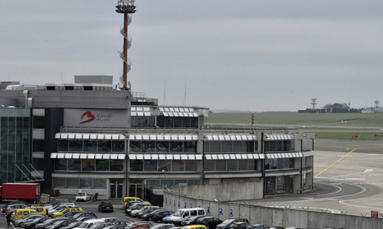Μπλακ Άουτ στο αεροδρόμιο Βρυξελλών - Ουρές οι επιβάτες -ΦΩΤΟΓΡΑΦΙΑ