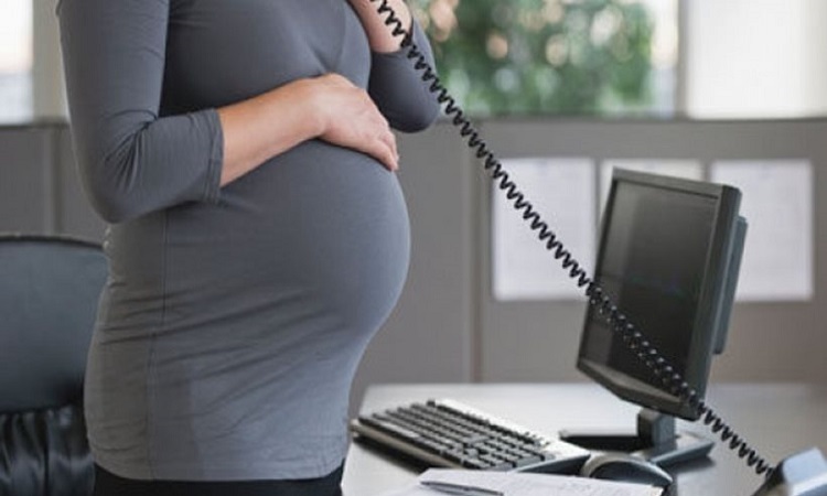 ΚΥΠΡΟΣ: Το 25% των καταγγελιών στη Αρχή Ισότητα τα τελευταία πέντε χρόνια αφορούν την απόλυση εγκύων από την εργασία τους