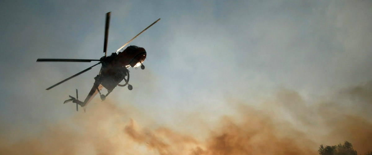 Μεγάλη πυρκαγιά στη Λεμεσό – Καίγονται σωροί από άχρηστα υλικά - Στην μάχη και τα ελικόπτερα της Κ. Δημοκρατίας