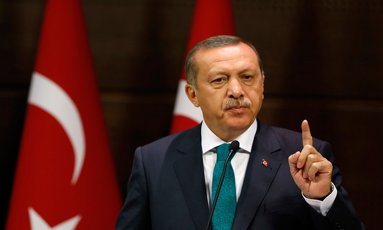 Ερντογάν: Η κατάσταση έκτακτης ανάγκης θα ισχύει έως ότου ηρεμήσουν εντελώς τα πράγματα