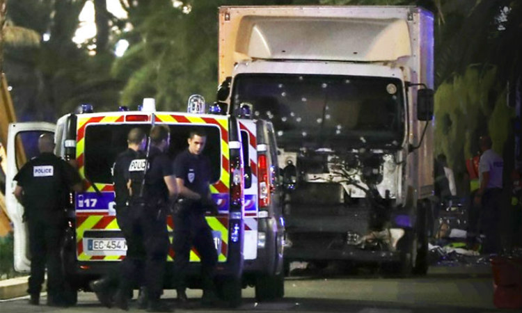 Νίκαια: Γεμάτο με πυρομαχικά το φορτηγό