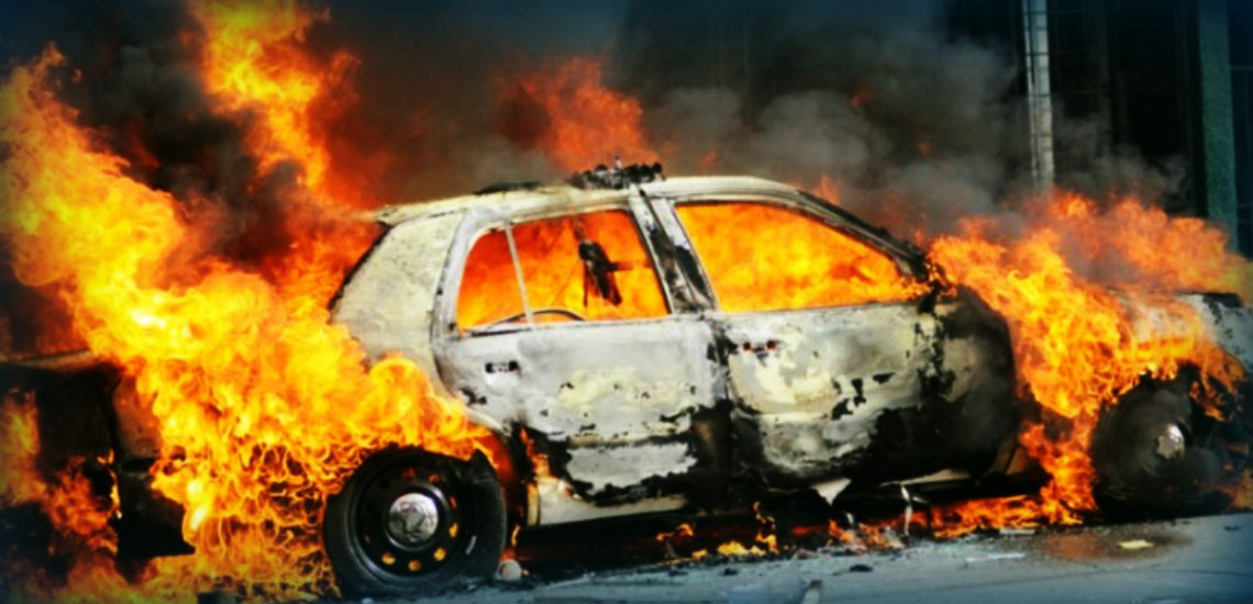ΠΟΛΕΜΙΔΙΑ: Ανήλικοι έκαψαν όχημα που βρισκόταν έξω από εκκλησία – Στην Αστυνομία η υπόθεση