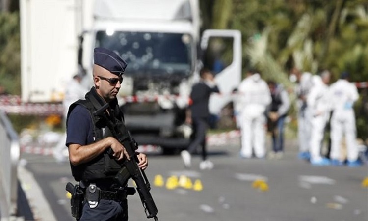 Γαλλία: Ο δράστης της Νίκαιας είχε πέντε συνεργούς
