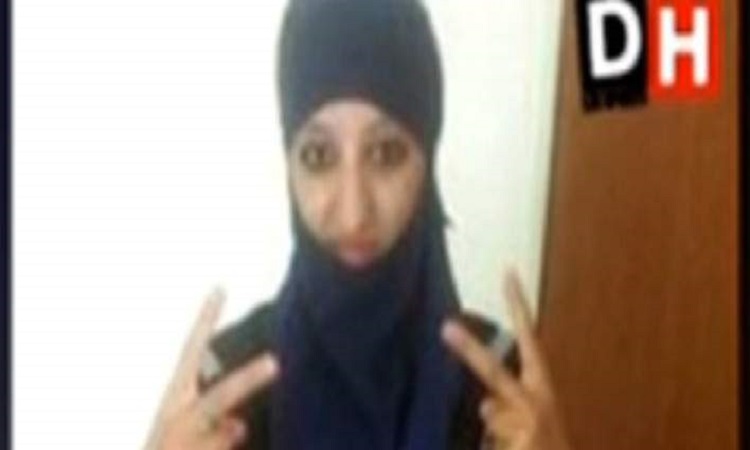 Αυτή είναι η Hasna Aitboulahcen- Η 26χρονη καμικάζι που ανατινάχθηκε στο διαμέρισμα στο Σεν Ντενί [εικόνα & βίντεο]