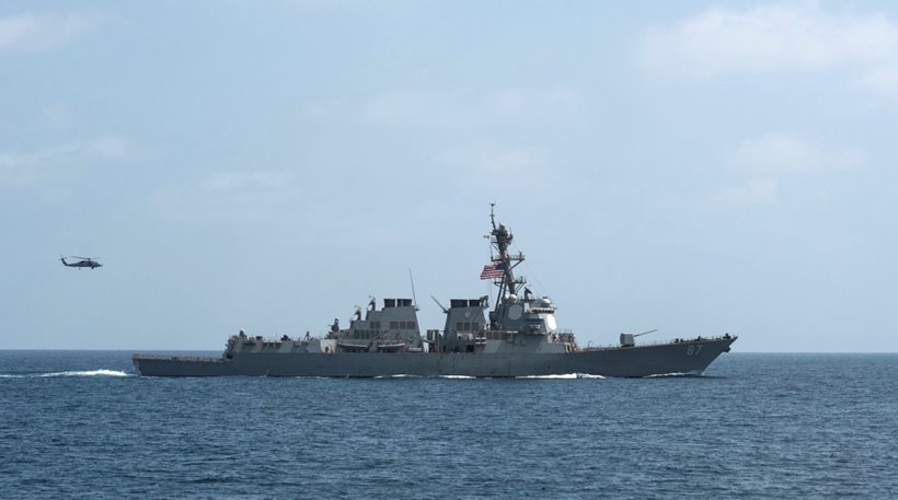 Αμερικανικό πλοίο άνοιξε πυρ εναντίον τριών ιρανικών στον Περσικό Κόλπο