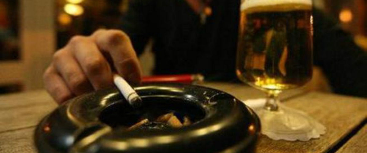 Κύπρος: Δεν είμαστε νομοταγείς - Χιλιάδες οι καταγγελίες για το κάπνισμα σε κλειστούς χώρους