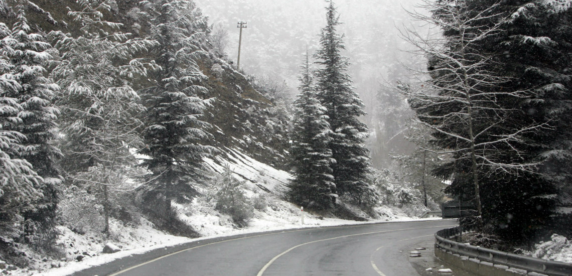 ΚΑΙΡΟΣ: «Κάτασπρα» Χριστούγεννα θα περάσουμε! Χιόνια, βροχές και κρύο στο μενού