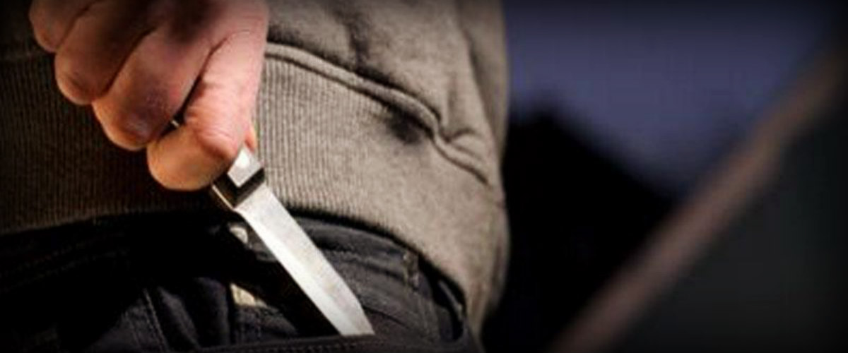 ΛΕΥΚΩΣΙΑ: Πήγε να αγοράσει ζάντες ελαστικών και μαγαζάτορας τον «σάπισε» στο ξύλο - Άρχισε να τον κυνηγά με μαχαίρι