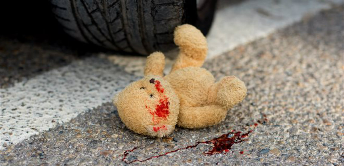 Ανείπωτη τραγωδία! Επτάχρονο κοριτσάκι σκοτώθηκε αφού παρασύρθηκε από αυτοκίνητο στην Αχαΐα