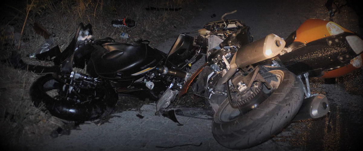 ΛΑΡΝΑΚΑ: 22χρονος «κάρφωσε» σε κυκλικό κόμβο με την μοτοσικλέτα του - Στο Νοσοκομείο με αμνησία
