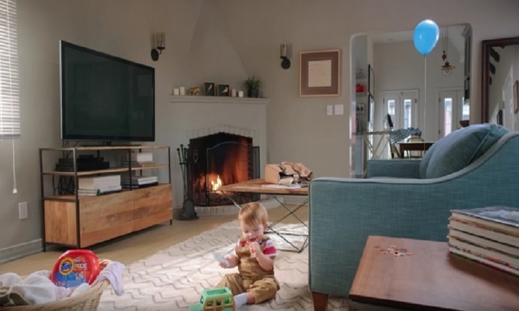 Εντοπίστε τους κινδύνους που διατρέχει το μωρό σε 5 δευτερόλεπτα - VIDEO