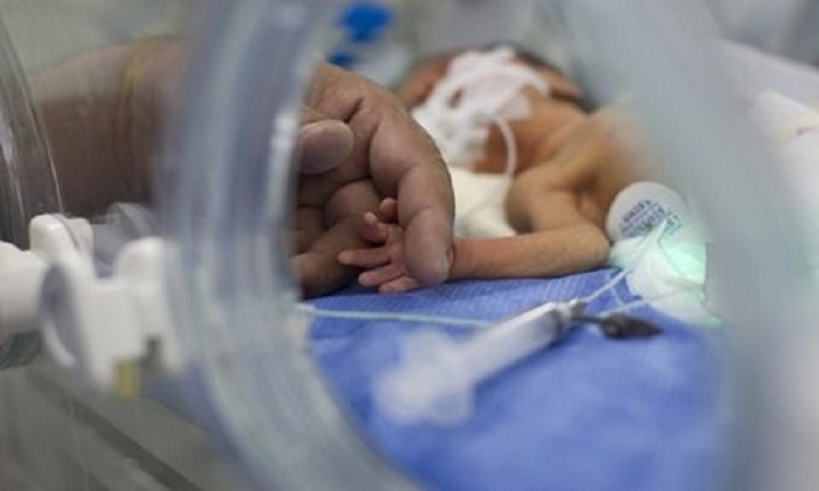 ΕΛΛΑΔΑ: Τραγικό τέλος για την μητέρα που γέννησε τα δίδυμα της και «έσβησε» - Δεν τα κατάφεραν τελικά τα νεογνά