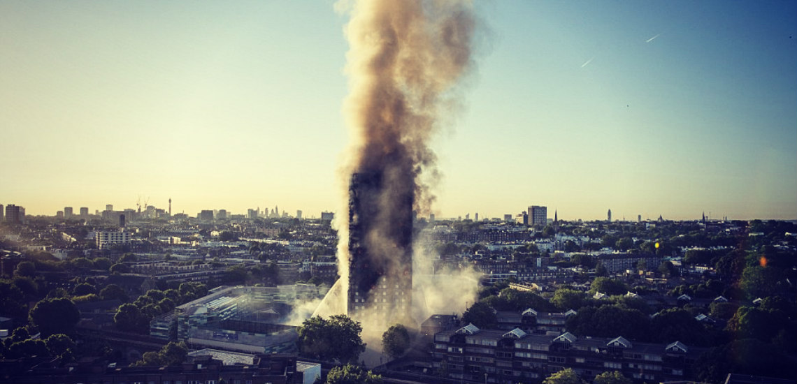 ΛΟΝΔΙΝΟ: «Κανείς δεν επέζησε στους 3 τελευταίους ορόφους» - Μέσα σε 15 λεπτά πήρε φωτιά ο «Πύργος της Κολάσεως»