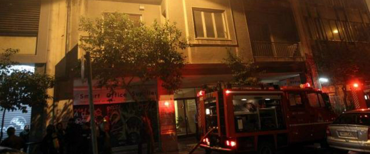ΛΕΜΕΣΟΣ: Μαύροι καπνοί έβγαιναν από διαμέρισμα – Εκκενώθηκε πολυκατοικία στο κέντρο της πόλης