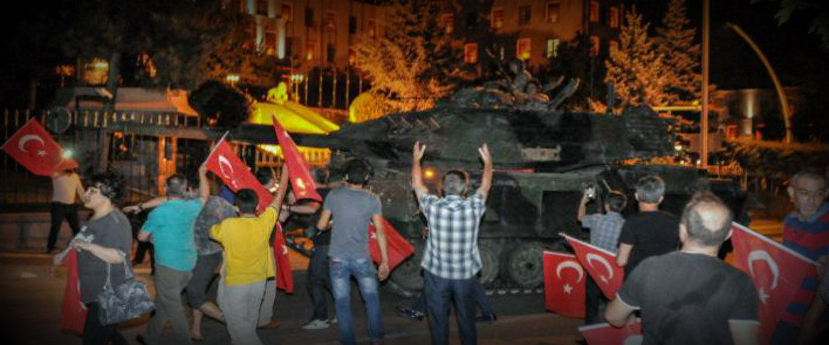 O φερόμενος ως επικεφαλής του πραξικοπήματος στην Τουρκία απαντά: «Σκηνοθετημένο το πραξικόπημα για να στοχοποιηθώ»