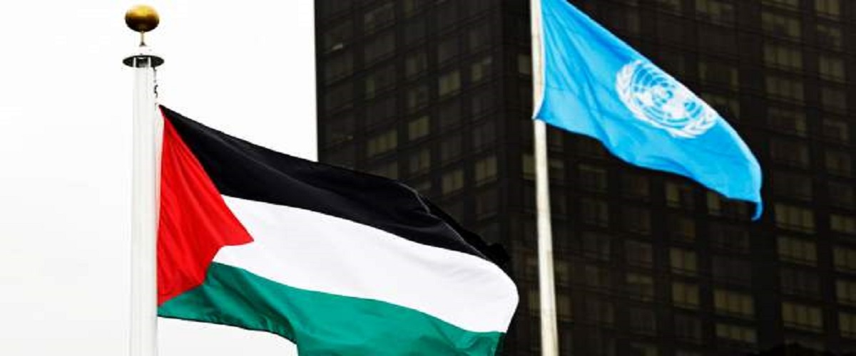 Η παλαιστινιακή σημαία υψώθηκε για πρώτη φορά στην έδρα των ΗE