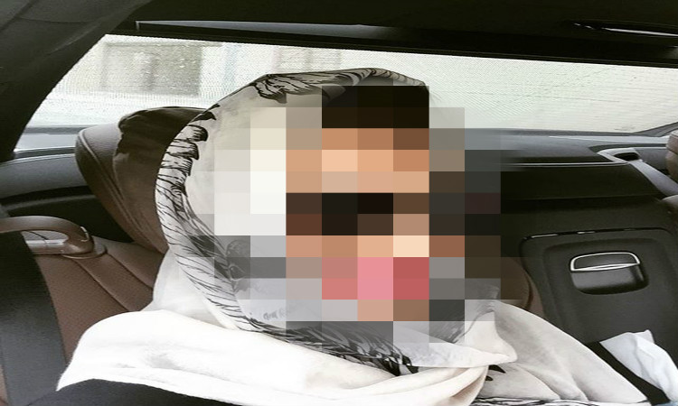 Ελληνίδα εγκυμονούσα με μαντίλα στο Ντουμπάι - ΦΩΤΟΓΡΑΦΙΑ