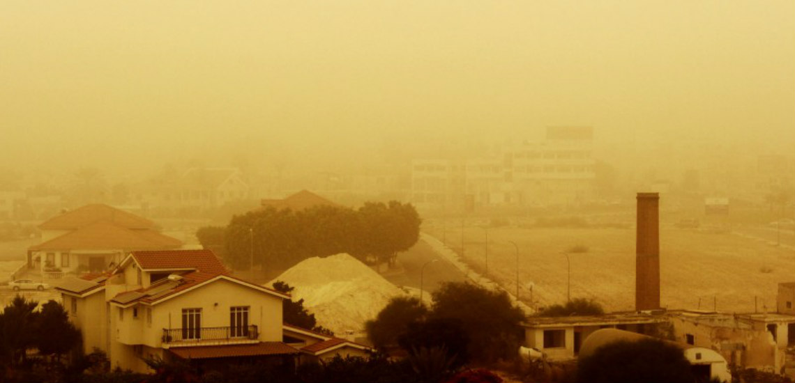 Προσοχή! Αποφύγετε τις εξόδους χωρίς λόγο - Από κύμα σκόνης πλήττεται και την Πέμπτη η Κύπρος