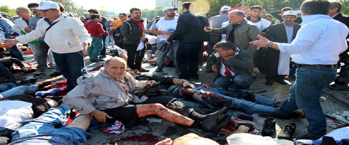 Μακελειό στην Τουρκία - Για τρομοκρατία μιλά η Άγκυρα - Κράτος «μαφία» καταγγέλλουν οι Κούρδοι