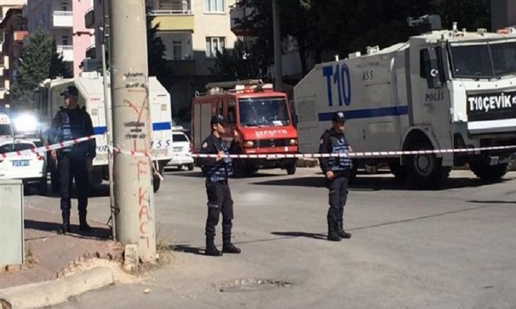 Τουρκία: Έκρηξη με τρεις νεκρούς αστυνομικούς στο Γκαζιαντέπ - VIDEO