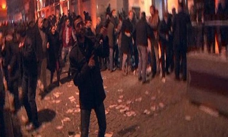 ΤΟΥΡΚΙΑ: Ένοπλοι εισέβαλαν σε φεστιβάλ ρακί (ΒΙΝΤΕΟ)