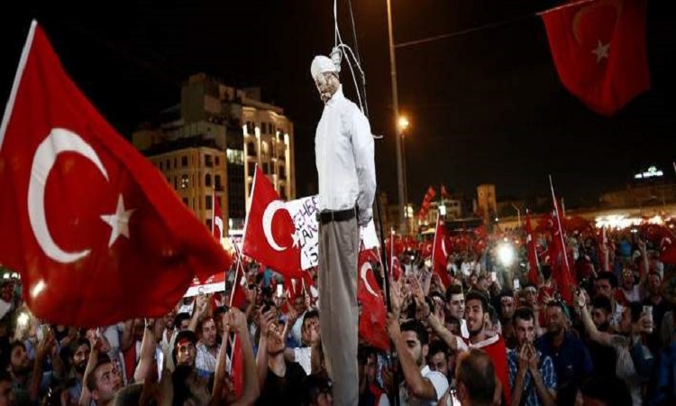 1.000 στρατιωτικοί παραμένουν άφαντοι -Τους αναζητά η κυβέρνηση Ερντογάν