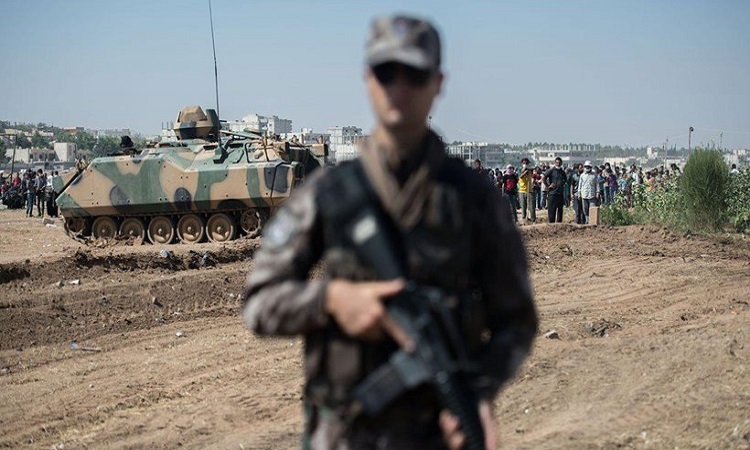 Τούρκοι στρατιώτες του ΝΑΤΟ ζήτησαν άσυλο μετά το πραξικόπημα