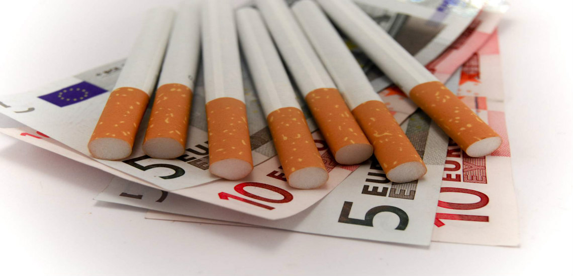 ΛΑΡΝΑΚΑ: Άνδρας «έκρυβε» κούτες καπνών και τσιγάρων στο σπίτι του - Πάνω από 4 χιλιάδες ευρώ η αξία τους