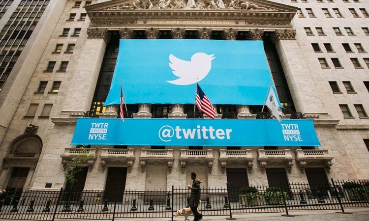 Μαζικές απολύσεις φέρεται να ετοιμάζει το Twitter