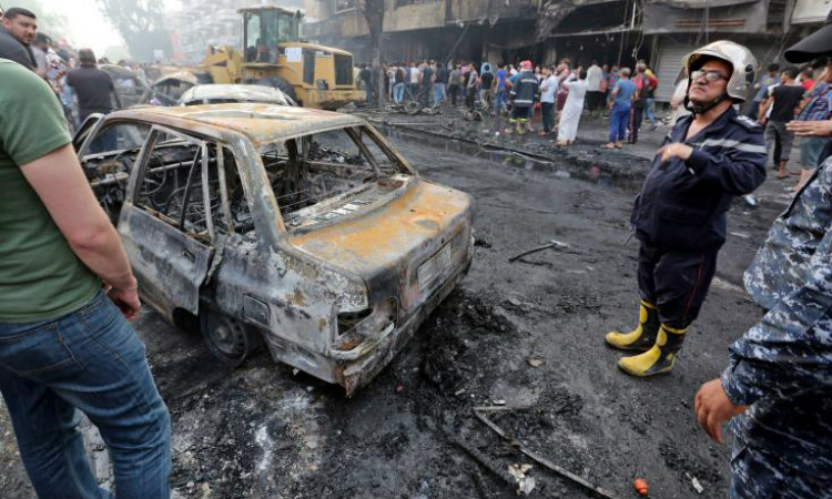 Βαγδάτη: Τουλάχιστον 75 νεκροί από τη βομβιστική επίθεση του Ισλαμικού Κράτους