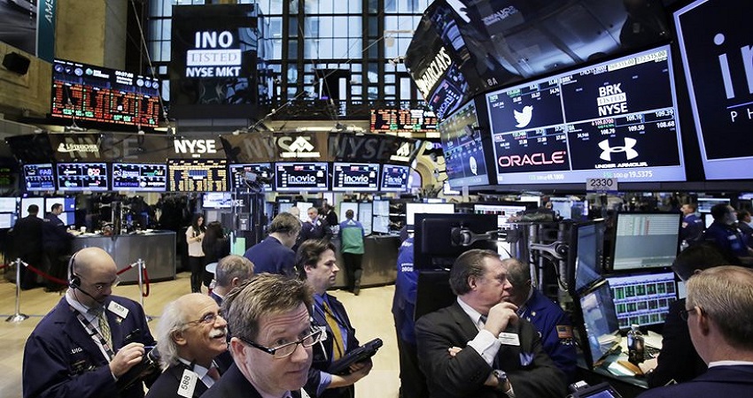 Μικρές απώλειες στο κλείσιμο της Wall Street