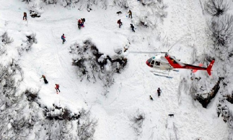 Tουλάχιστον τέσσερις νεκροί από χιονοστιβάδα σε θέρετρο στις Γαλλικές Άλπεις